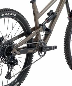 COMMENCAL CLASH RIDE DIRT 6 COMMENCAL CLASH RIDE DIRT -Transmission vélo de route Ventes 2023 22CLASHRI 02 2000