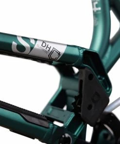 CADRE COMMENCAL SUPREME DH METALLIC GREEN 8 CADRE COMMENCAL SUPREME DH METALLIC GREEN -Transmission vélo de route Ventes 2023 22CSUPREMEV4TMD 3 2000