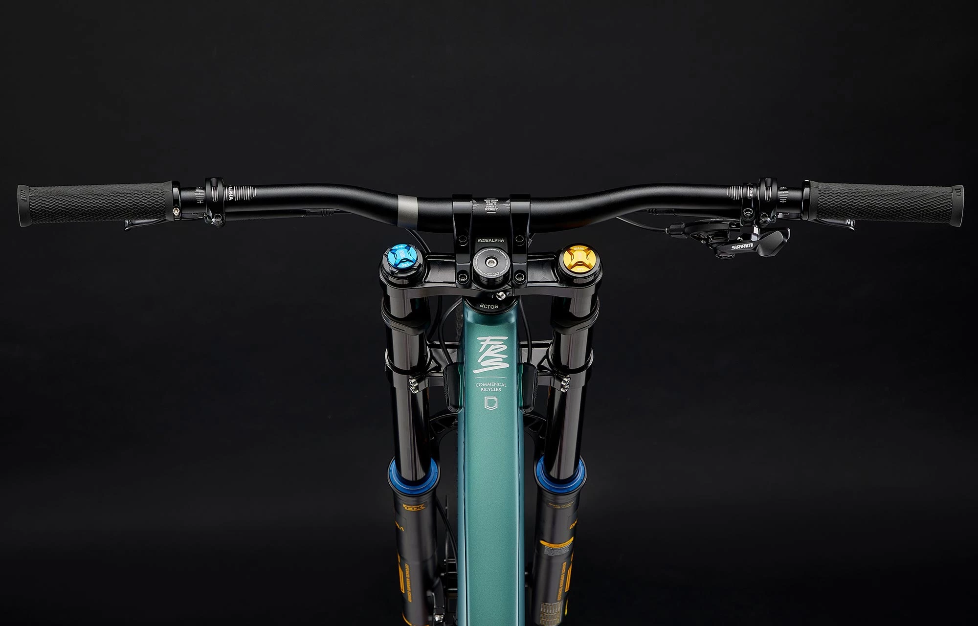COMMENCAL FRS OHLINS EDITION METALLIC GREEN 5 COMMENCAL FRS OHLINS EDITION METALLIC GREEN – Image 5