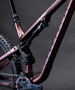 COMMENCAL META TR METALLIC RUST 11 COMMENCAL META TR METALLIC RUST -Transmission vélo de route Ventes 2023 22METATRALC8562C 03 2000