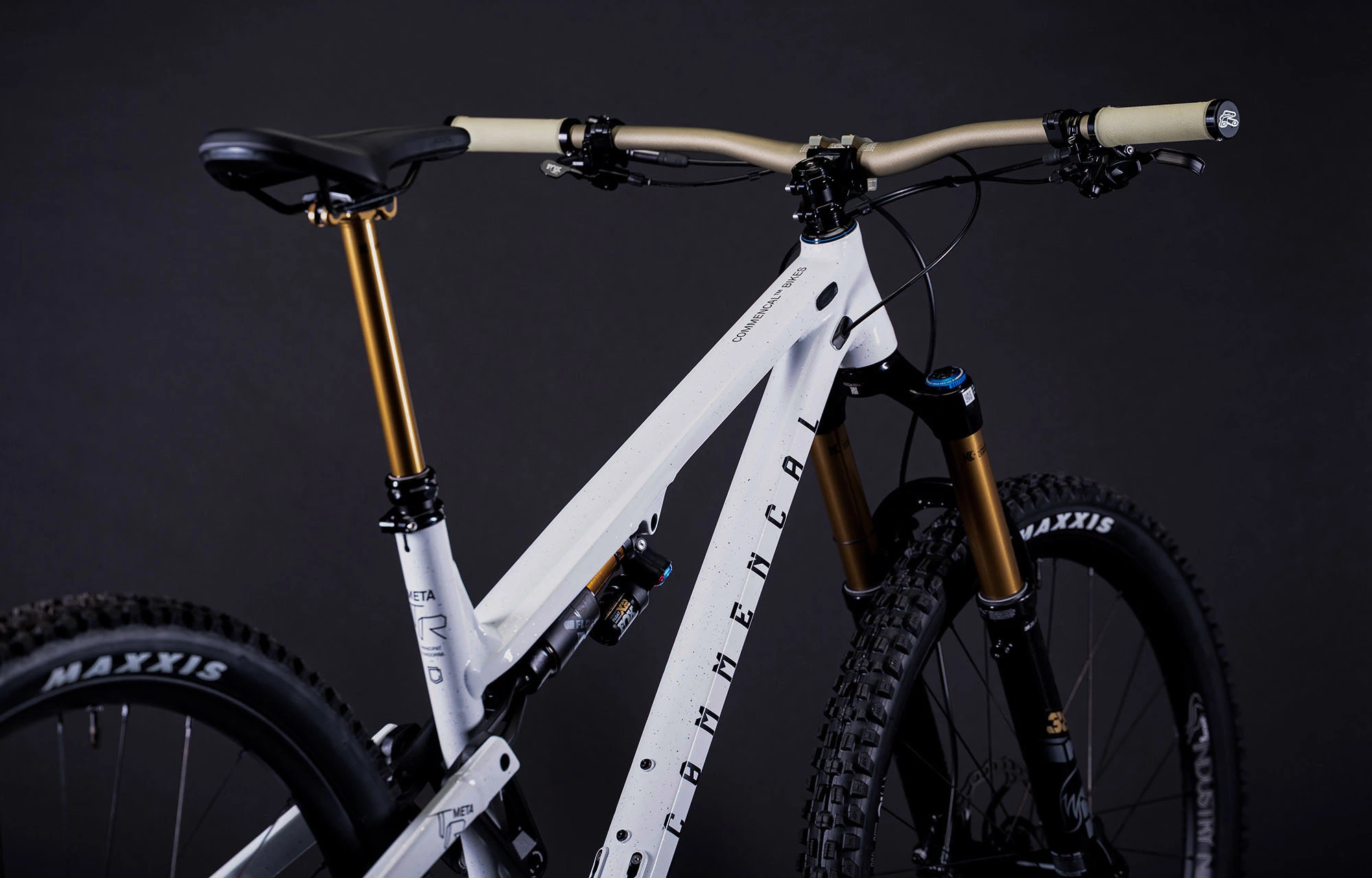 COMMENCAL META TR GLITTERY PURE WHITE 3 COMMENCAL META TR GLITTERY PURE WHITE – Image 3