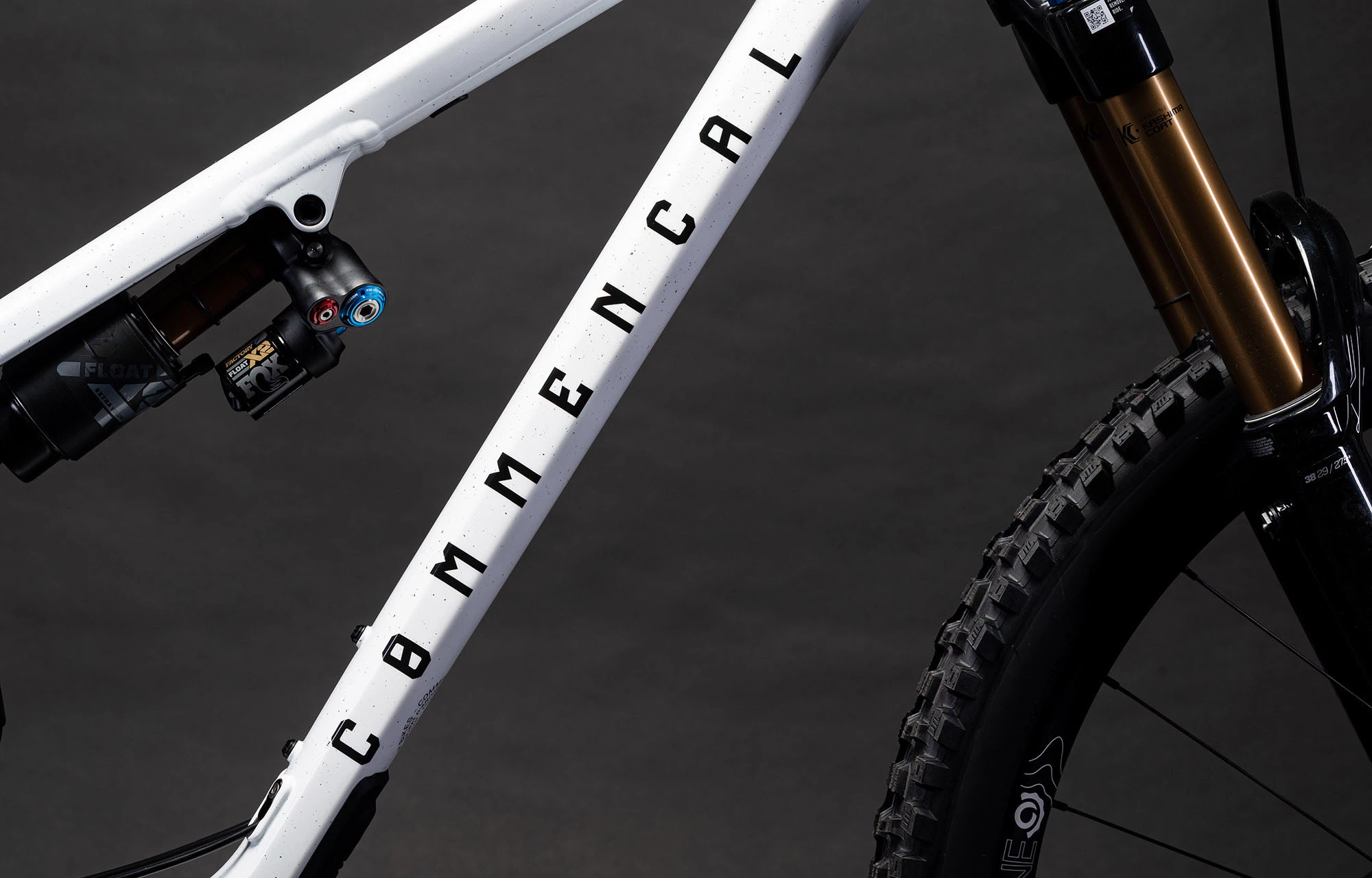 COMMENCAL META TR GLITTERY PURE WHITE 5 COMMENCAL META TR GLITTERY PURE WHITE – Image 5