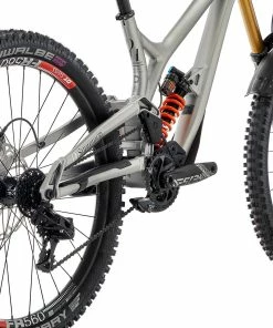 COMMENCAL SUPREME DH SIGNATURE SILVER 6 COMMENCAL SUPREME DH SIGNATURE SILVER -Transmission vélo de route Ventes 2023 22SUPTM 02 2000