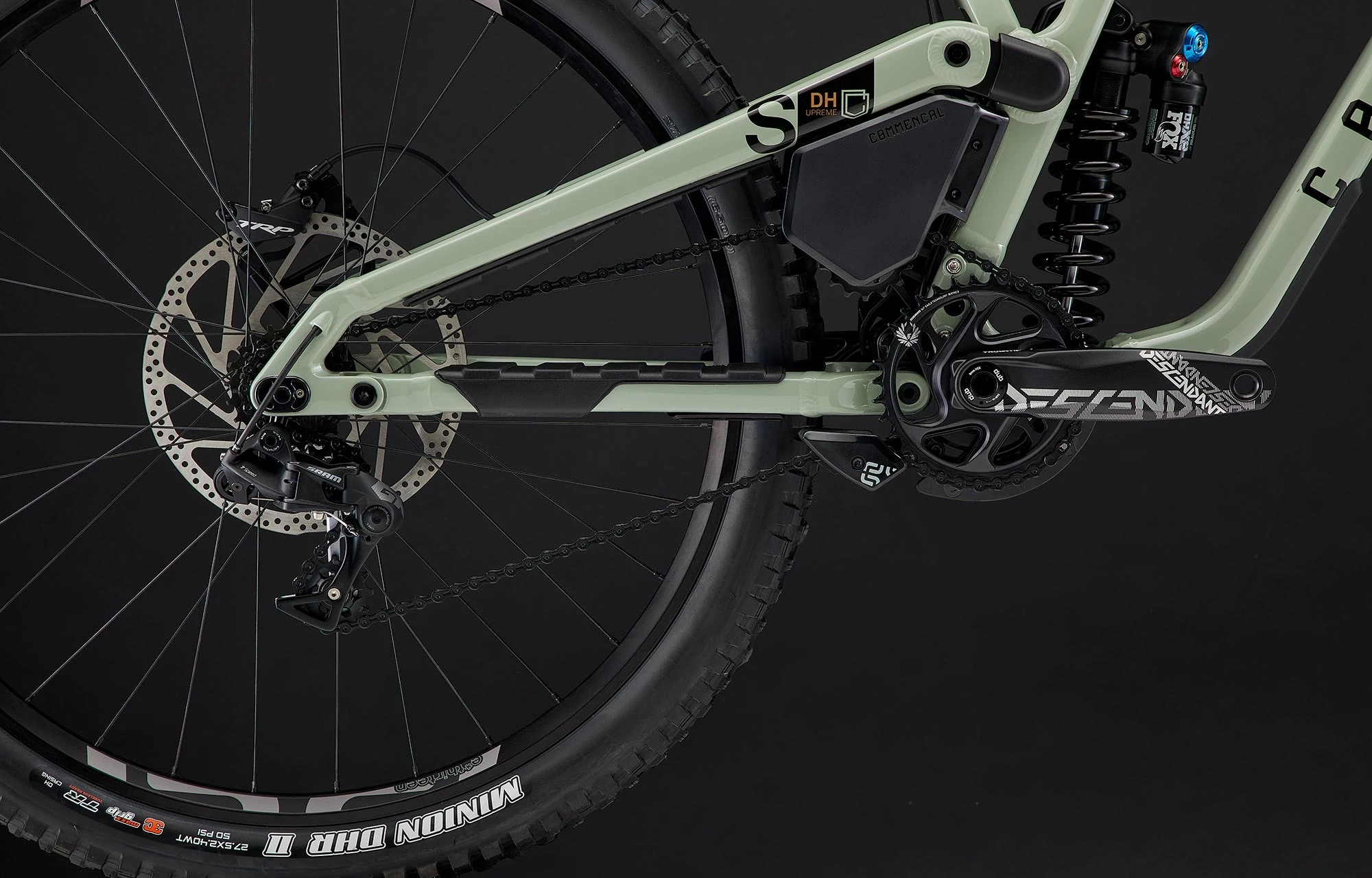 COMMENCAL SUPREME DH V5 ESSENTIAL HERITAGE GREEN 6 COMMENCAL SUPREME DH V5 ESSENTIAL HERITAGE GREEN – Image 6