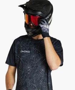 MAILLOT MANCHES COURTES DHARCO MONOCRHOME 11 MAILLOT MANCHES COURTES DHARCO MONOCRHOME -Transmission vélo de route Ventes 2023 T21DHMTMCM 05 2000