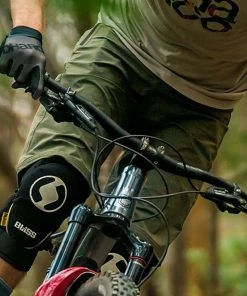 SHORT DHARCO CAMO -Transmission vélo de route Ventes 2023 T21DHSHCA 07 2000