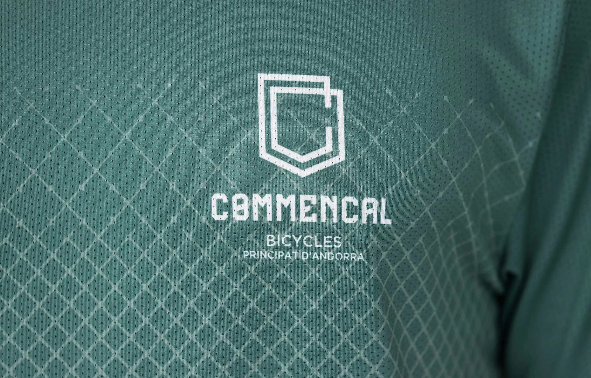 MAILLOT MANCHES LONGUES COMMENCAL GREEN 4 MAILLOT MANCHES LONGUES COMMENCAL GREEN – Image 4