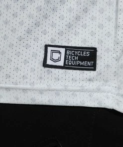 MAILLOT MANCHES LONGUES COMMENCAL LIGHT GREY 12 MAILLOT MANCHES LONGUES COMMENCAL LIGHT GREY -Transmission vélo de route Ventes 2023 T21MTMLLG 04 2000
