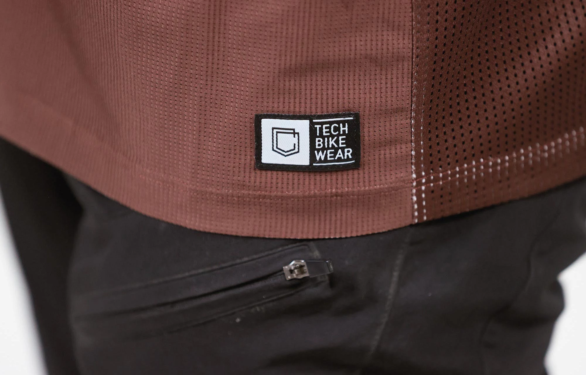 MAILLOT MANCHES COURTES COMMENCAL ESSENTIAL RED DIRT 4 MAILLOT MANCHES COURTES COMMENCAL ESSENTIAL RED DIRT – Image 4