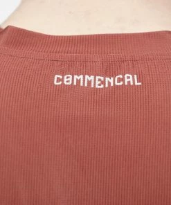 MAILLOT MANCHES COURTES COMMENCAL ESSENTIAL RED DIRT 11 MAILLOT MANCHES COURTES COMMENCAL ESSENTIAL RED DIRT -Transmission vélo de route Ventes 2023 T22MCESSRDDI 05 2000