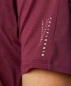MAILLOT MANCHES COURTES FOX WOMEN FLEXAIR DARK MAROON 7 MAILLOT MANCHES COURTES FOX WOMEN FLEXAIR DARK MAROON -Transmission vélo de route Ventes 2023 T22MCFOXWFXDMO 03 2000