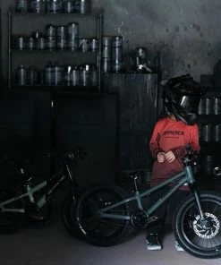 MAILLOT MANCHES LONGUES KIDS COMMENCAL RACE AMAURY PIERRON -Transmission vélo de route Ventes 2023 T22MLKRACPIE 06 2000